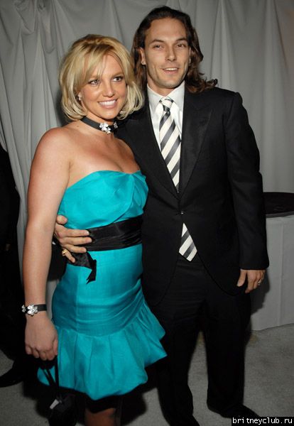 Бритни и Кевин на Screen Actors Guild Awards 09.jpg(Бритни Спирс, Britney Spears)