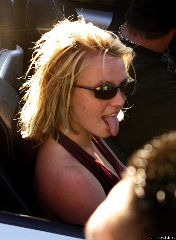 Бритни и Брайан в Малибу10.jpg(Бритни Спирс, Britney Spears)