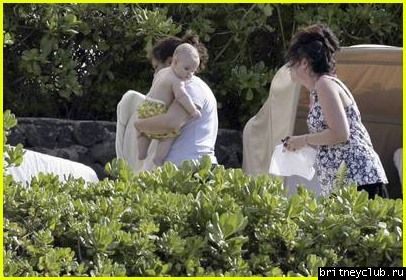 Бритни на Гаваях21.jpg(Бритни Спирс, Britney Spears)