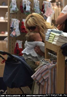 Шоппинг с Шоном Престоном1147273743141.jpg(Бритни Спирс, Britney Spears)
