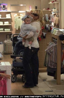 Шоппинг с Шоном Престоном1147273750615.jpg(Бритни Спирс, Britney Spears)