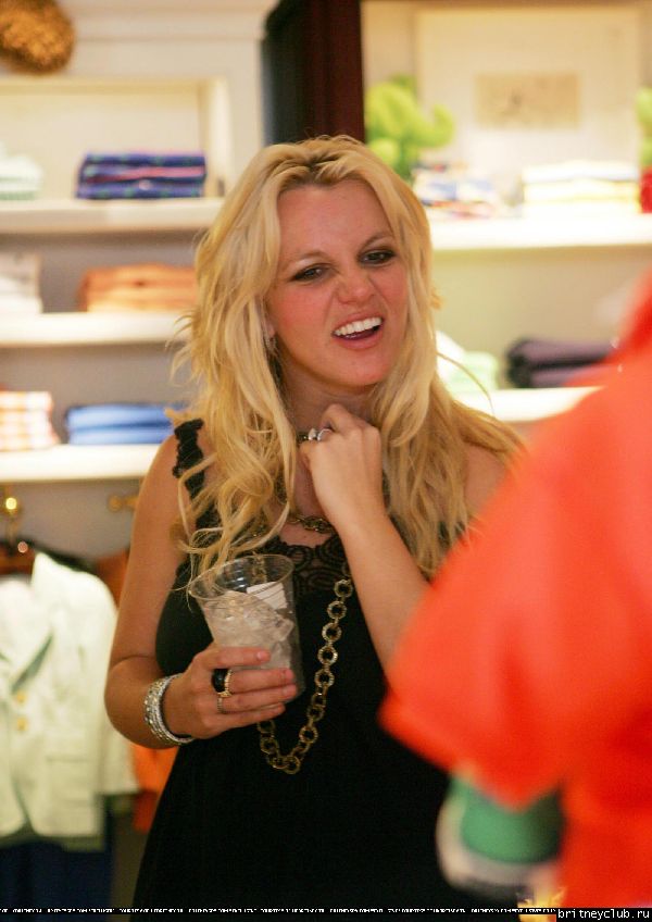 Шоппинг в Нью Йорке31.jpg(Бритни Спирс, Britney Spears)