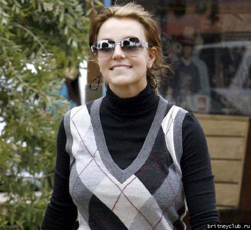 Бритни посетила бутик 03.jpg(Бритни Спирс, Britney Spears)