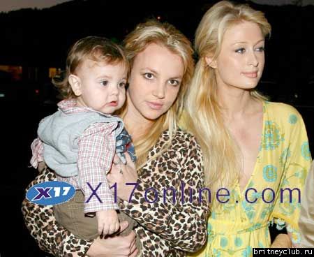 Бритни, Перис и Шон BSpearsPreston112506_1.jpg(Бритни Спирс, Britney Spears)
