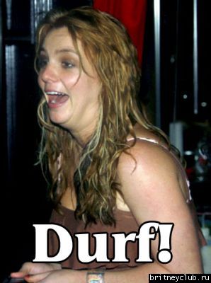 Бритни делает себе татуировку1166704246116.jpg(Бритни Спирс, Britney Spears)
