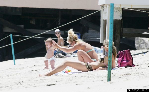 Бритни с Шоном в Майями19.jpg(Бритни Спирс, Britney Spears)