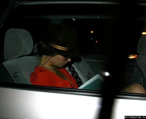Бритни в машине09.jpg(Бритни Спирс, Britney Spears)