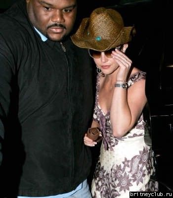 Бритни на шоппинге britney-la14.jpg(Бритни Спирс, Britney Spears)