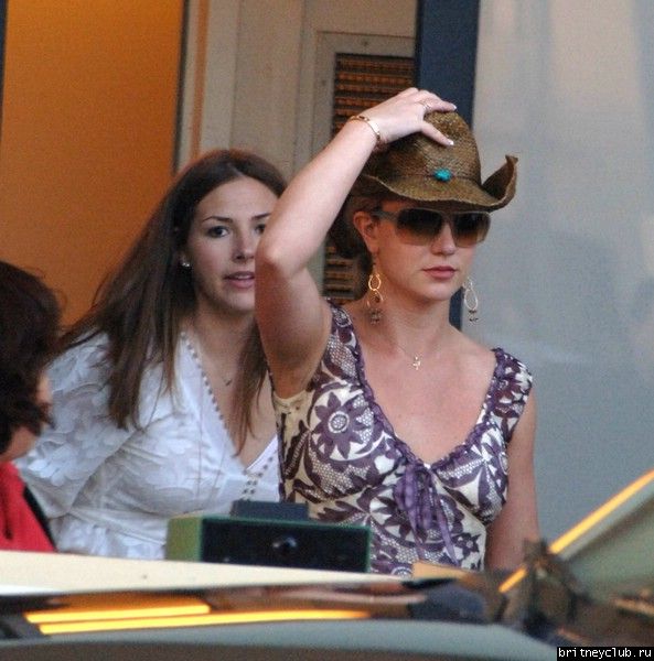 Бритни на шоппинге britney-la42.jpg(Бритни Спирс, Britney Spears)