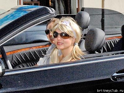 Бритни направляется к Дому Блюза в Лос Анжелесеbritney-blonde06.jpg(Бритни Спирс, Britney Spears)