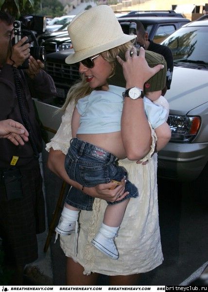 Бритни в салоне Bel Airebritney-tan19.jpg(Бритни Спирс, Britney Spears)