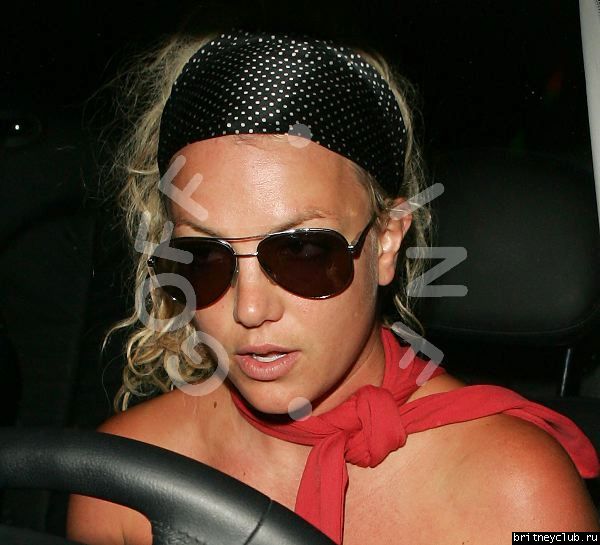 Бритни после маникюраbritney-nails11.jpg(Бритни Спирс, Britney Spears)