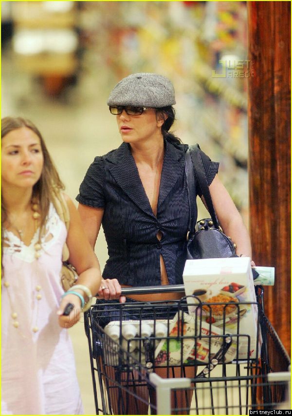 Бритни в супермаркете Ralphsbritney-ralphs12.jpg(Бритни Спирс, Britney Spears)