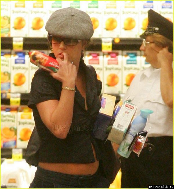 Бритни в супермаркете Ralphsbritney-ralphs23.jpg(Бритни Спирс, Britney Spears)