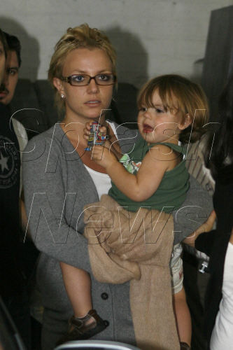 http://www.britneyclub.ru/i/2007/09/21/britney-seanpreston49.jpg