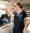 Britney делающий покупки В Neiman Marcus