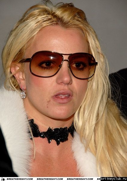 Бритни отмечает свой 26-летие в Scandinavian Mansionbritney-birthday20.jpg(Бритни Спирс, Britney Spears)