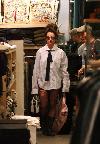 Бритни в бутике Kitson (Лос Анжелес) в 2 часа ночи