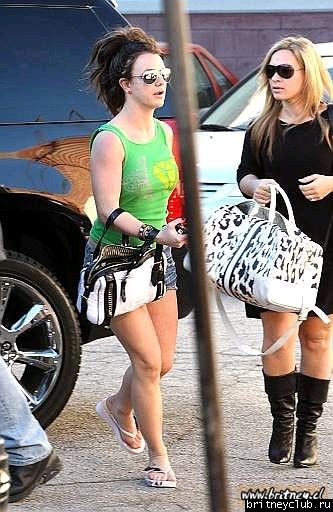Бритни направляется в танцевальную студию Millenium04.jpg(Бритни Спирс, Britney Spears)