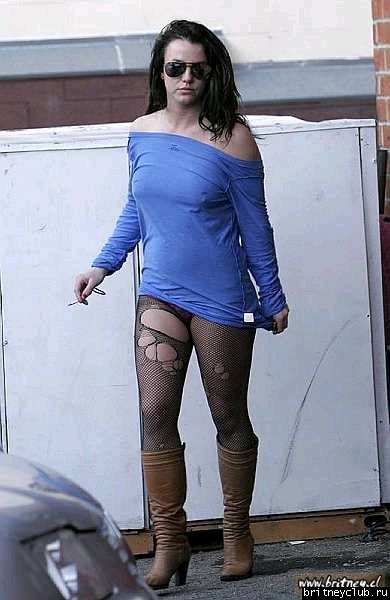 Бритни курит в студии Millenium Dance1202639592240.jpg(Бритни Спирс, Britney Spears)