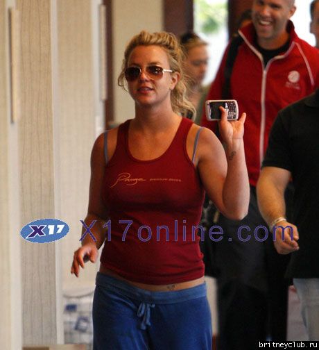 Бритни после тренировки BSPEARSGYM0501PART2_07.jpg(Бритни Спирс, Britney Spears)