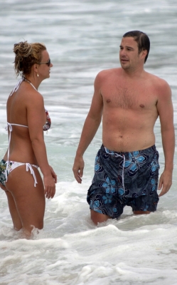 Бритни на пляже Barrigona в Коста Рике 18 мая 2008 года(Бритни Спирс, Britney Spears)