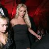 Бритни уезжает с вечеринки Christian Audigier 23 мая 2008 года