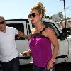 Бритни на шоппинге в Nicoletti & Sherman Oaks в Лос Анджелесе 6 июня 2008 года