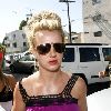 Бритни на шоппинге в Nicoletti & Sherman Oaks в Лос Анджелесе 6 июня 2008 года