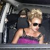 Бритни на шоппинге в Nicoletti & Sherman Oaks в Лос Анджелесе 6 июня 2008 года
