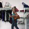 Бритни делает покупки в бутике Lisa Kline 10 июня 2008 года
