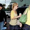 Бритни купила кофе в Starbucks, а затем отправилась на Ланч в Jerry