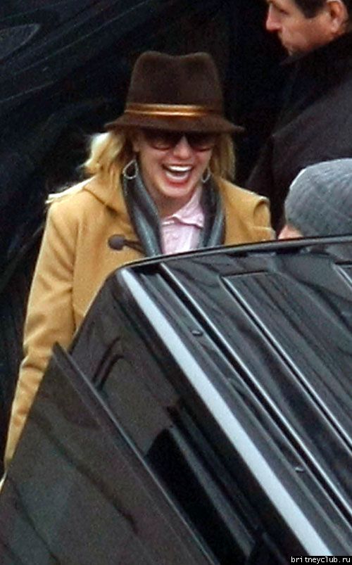 Бритни прилетела в Германиюbritney-spears-frank-11258-2.jpg(Бритни Спирс, Britney Spears)