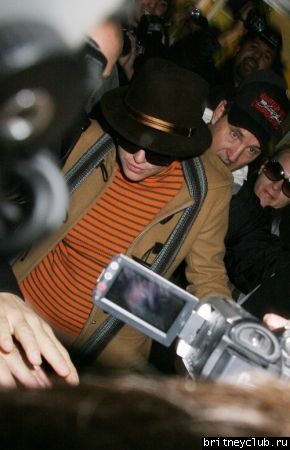 Бритни прилетела в Нью-Йоркnormal_britney-spears-jfk-11308-8.jpg(Бритни Спирс, Britney Spears)