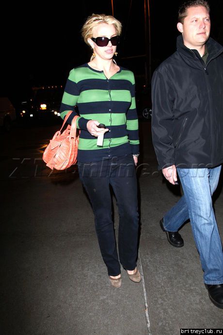 Шоппинг в Голливудеbspearsstripes1222_20.jpg(Бритни Спирс, Britney Spears)