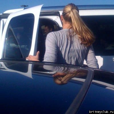 Кевин и Виктория с детьми в ресторане Fresnok-fed_family_0013_layer_28_full.jpg(Бритни Спирс, Britney Spears)