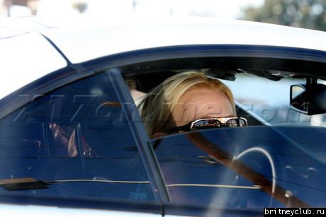 Бритни прибыла в танцевальную студиюbspears020109_11.jpg(Бритни Спирс, Britney Spears)