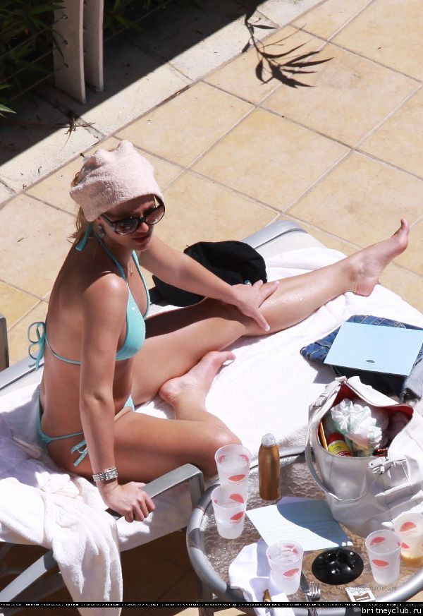 Бритни проводит время с детьми на свежем воздухе51.jpg(Бритни Спирс, Britney Spears)