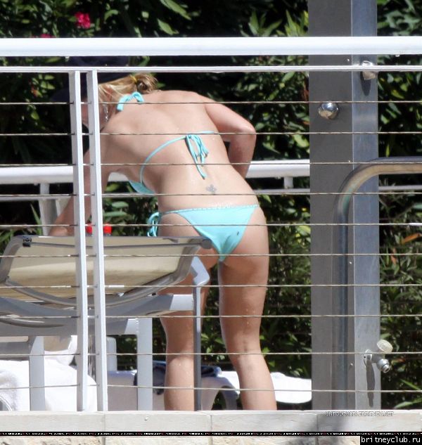 Бритни проводит время с детьми на свежем воздухе58.jpg(Бритни Спирс, Britney Spears)