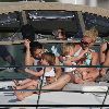 Бритни проводит время на яхте