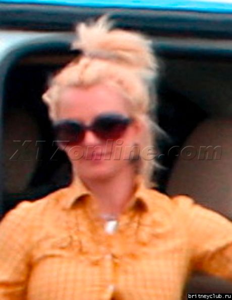 Бритни в аэропорту Van Nuys01.jpg(Бритни Спирс, Britney Spears)