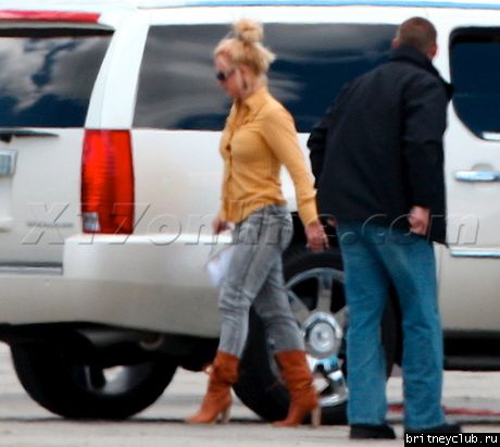 Бритни в аэропорту Van Nuys05.jpg(Бритни Спирс, Britney Spears)