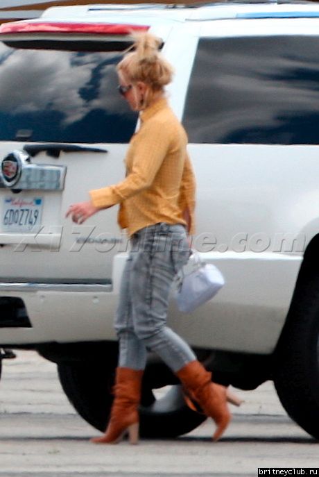 Бритни в аэропорту Van Nuys08.jpg(Бритни Спирс, Britney Spears)