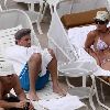 Бритни с детьми отдыхает на пляже