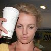 Бритни в Starbucks