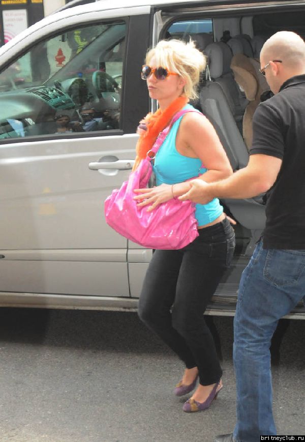 Бритни с детьми в зоопарке14.jpg(Бритни Спирс, Britney Spears)