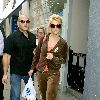 Бритни на шоппинге в районе Soho Лондона