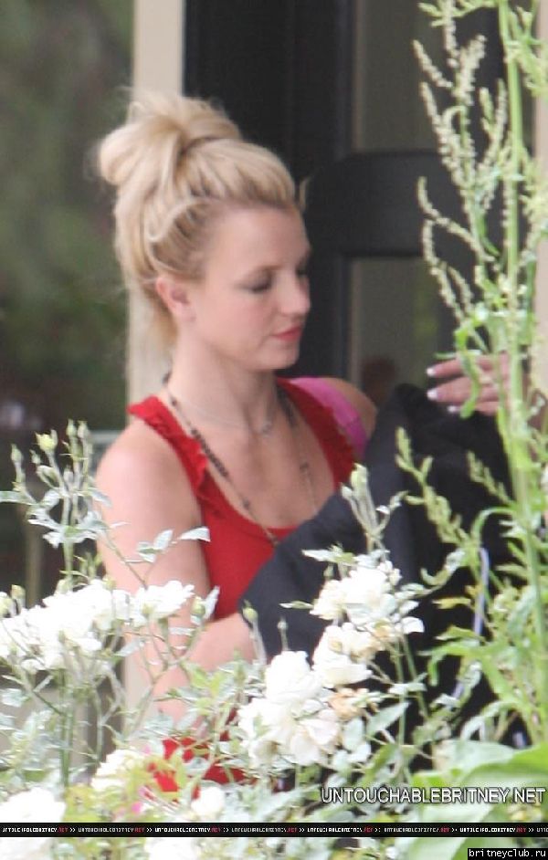 Бритни на шоппинге в Лос-Анджелесе05.jpg(Бритни Спирс, Britney Spears)