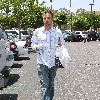 Бритни уезжает из делового центра