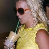 Бритни в Starbucks